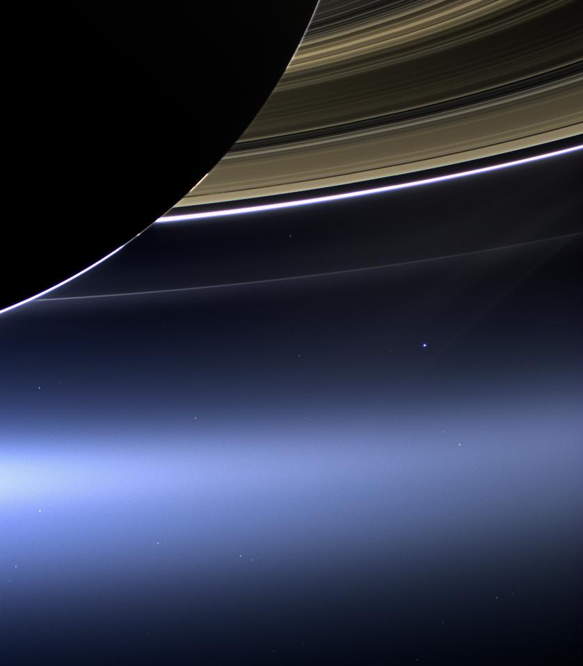 Tierra desde Saturno