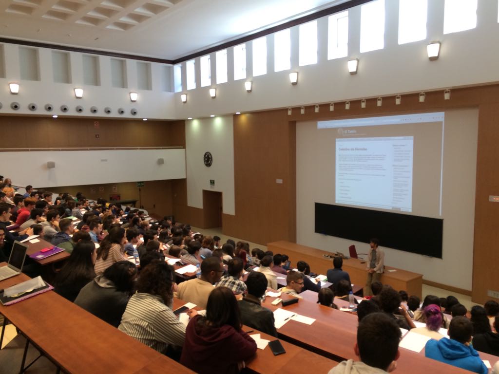 Charla en la UCM